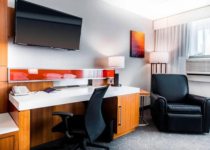 Delta By Marriott Hotel 3*