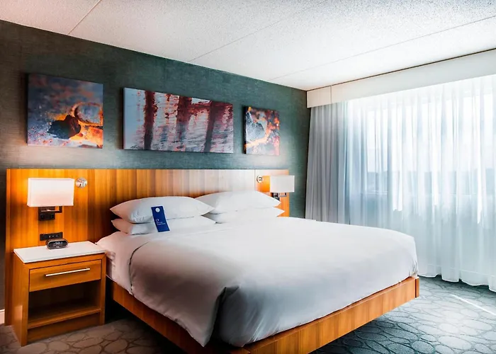 Hotel Delta By Marriott Fargo
