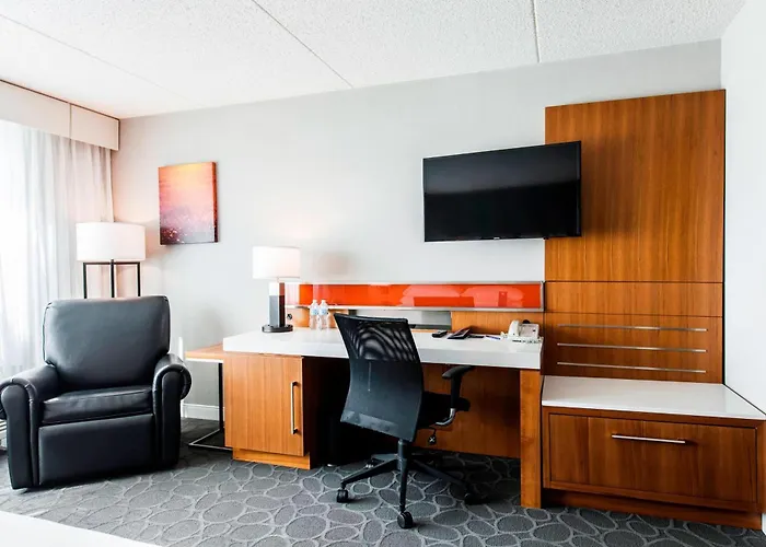 Delta By Marriott 3*