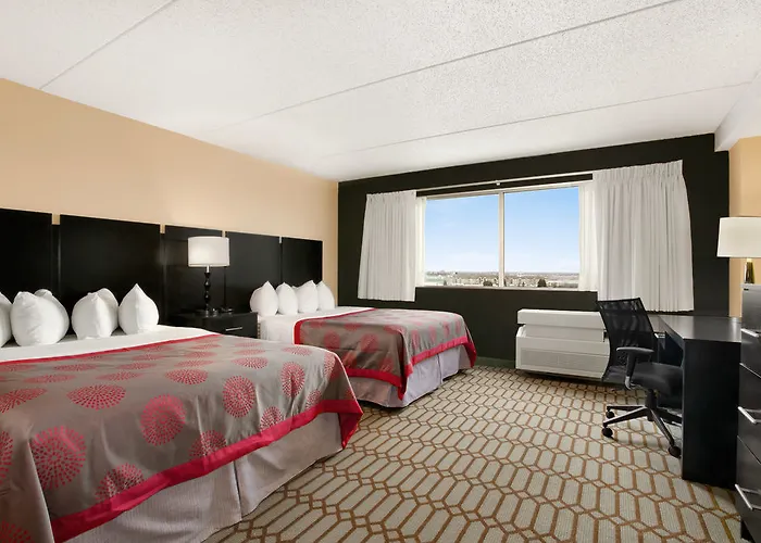 Delta By Marriott Hotel 3*